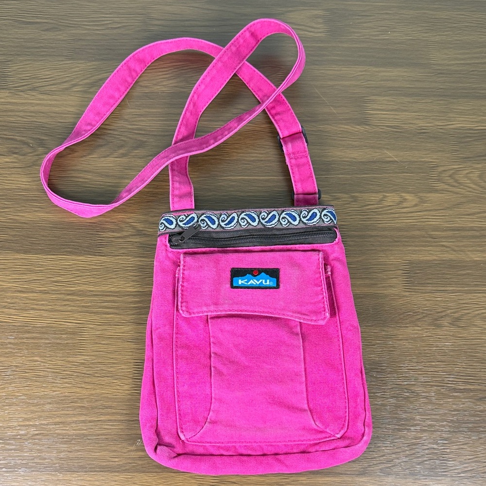 Kavu Fuchsia Crossbody Bag with Patterned Trim